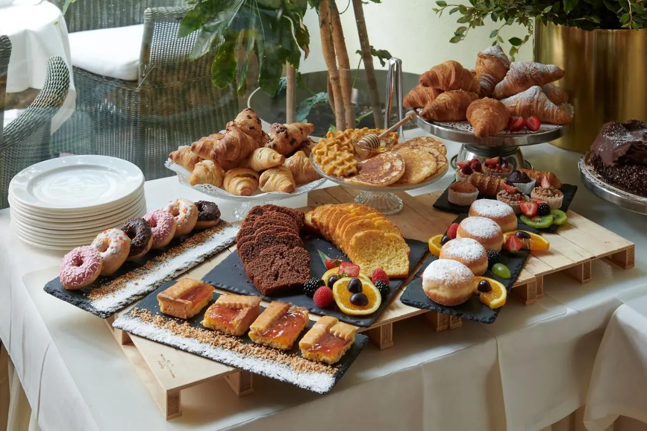 Hotel Dona Palace Venice 4*,